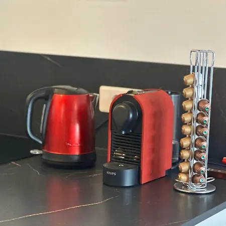 Cosy T2 Vue Climatise Wifi Et Equipe Refait A Neuf Appartement Ajaccio (Corsica)